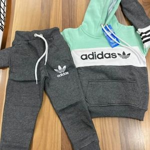 Kids tracksuits